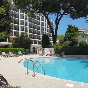 4* Hotel apartamentowy Resideal Premium