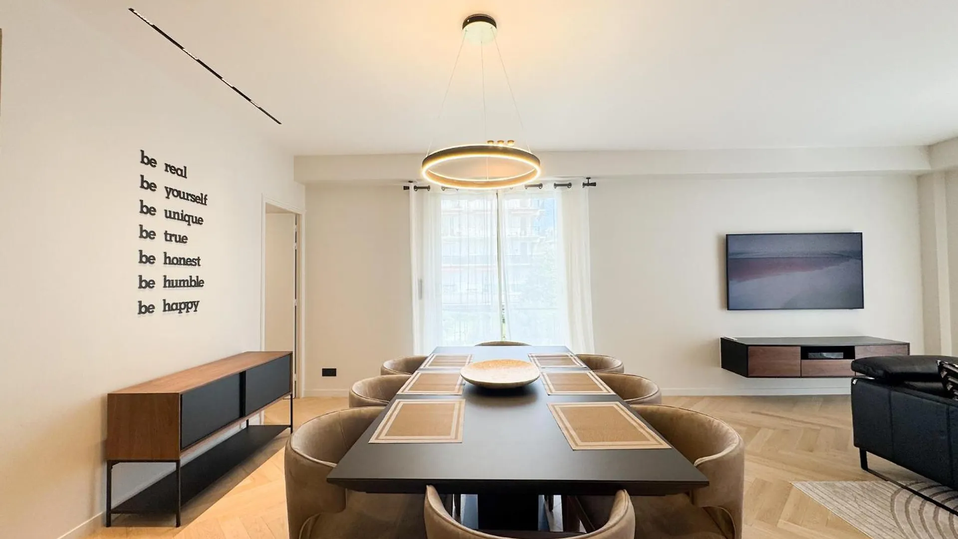 Duboy D Angers Marriott Cannes France